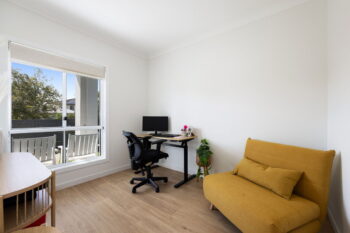 Listing image for 21 Hillview Crescent, Little Mountain  QLD  4551