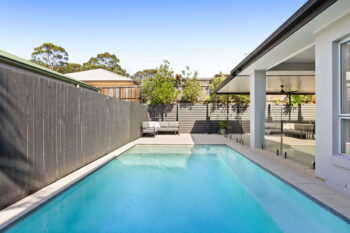 Listing image for 21 Hillview Crescent, Little Mountain  QLD  4551